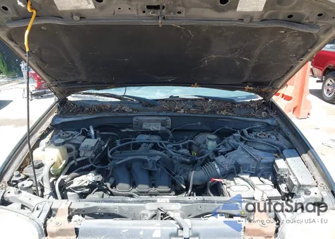 2002 Ford Escape Xlt/Xlt Choice 2 z USA, uszkodzony, nr VIN 1FMCU03142KD52037